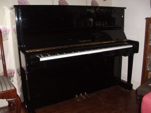 Yamaha hire piano